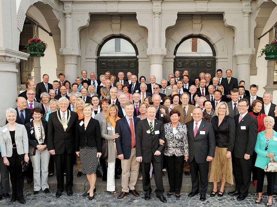 Jumelage mit dem Lions Club Oostende - Empfang im Paderborner Rathaus anläßlich des 50-jährigen Bestehens des Lions Clubs Paderborns